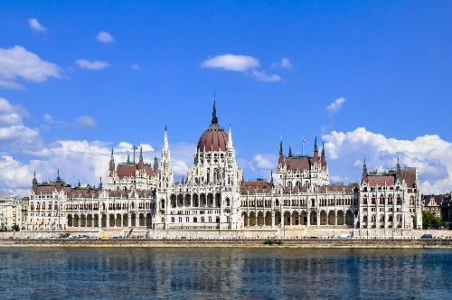 Macaristan’a Kargo Nasıl Gönderilir?